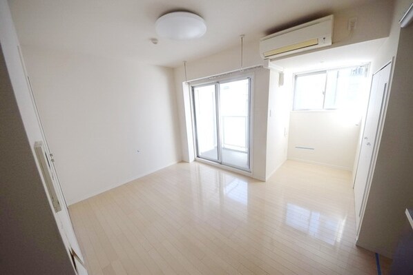 ウィルテラス千歳烏山の物件内観写真